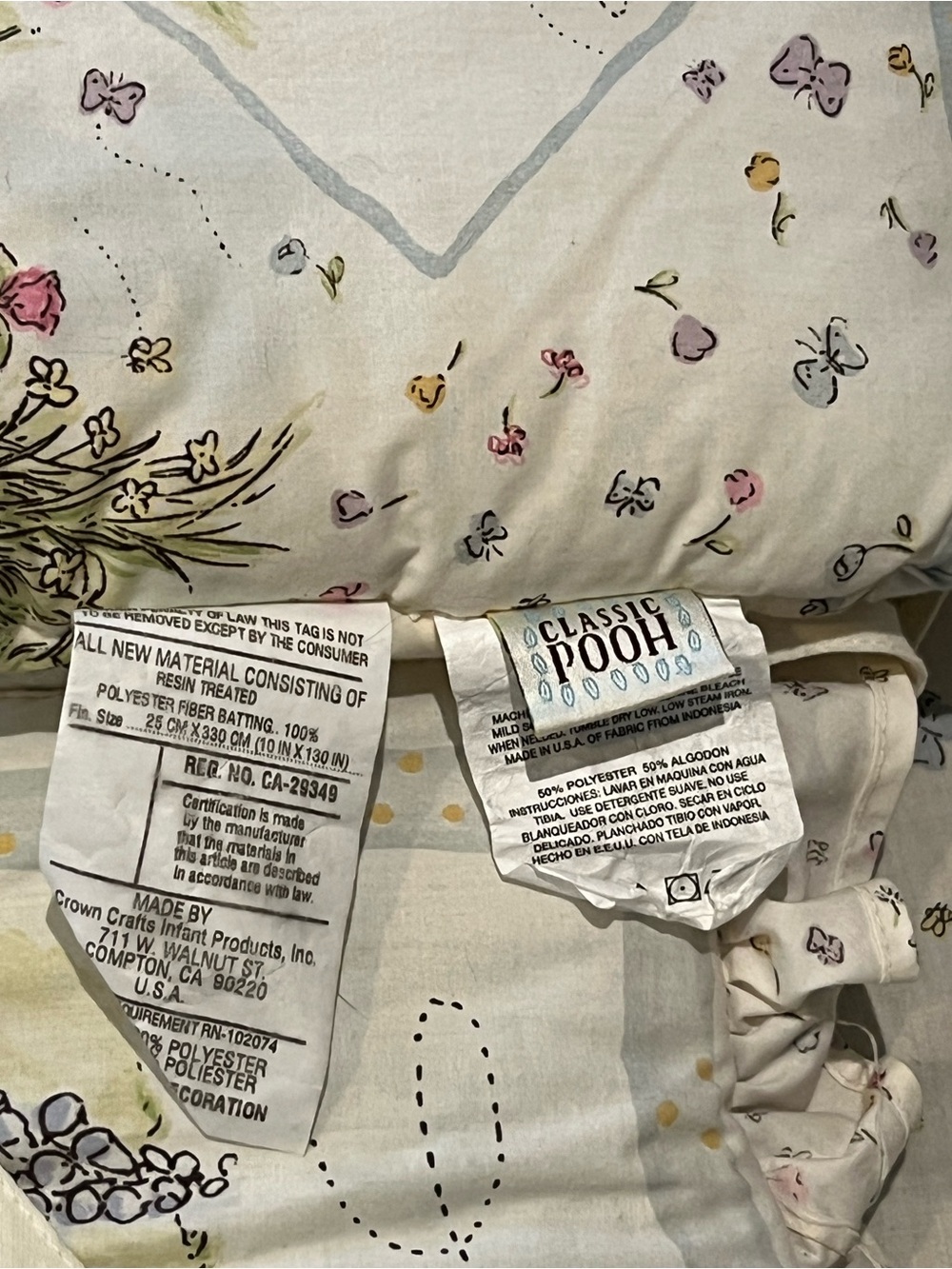Vintage 1997 beige pink Disney Winnie The Pooh baby crib sheet & ruffled bumper - Picture 6 of 10